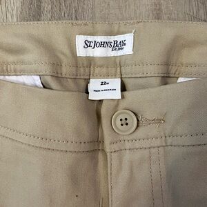 St. John's Bay NWT Beige Secretly Slender Pants capris size 22W